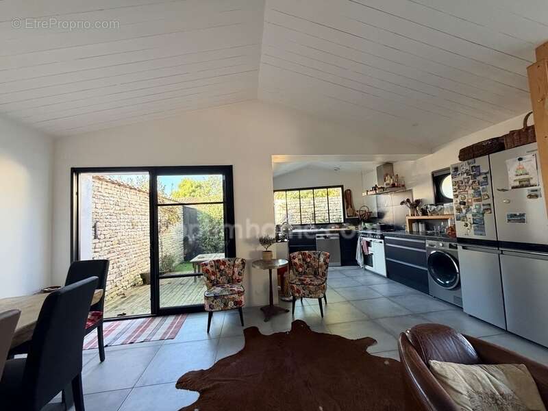 Maison à LE BOIS-PLAGE-EN-RE