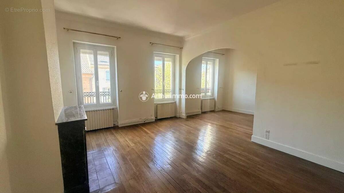 Appartement à MILLAU