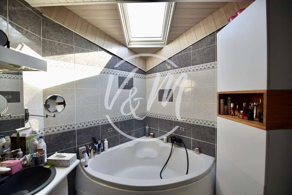 Maison 135 m² à Ares  - photo 7