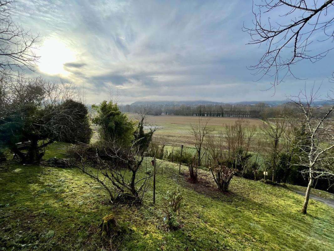 Maison à COUX-ET-BIGAROQUE