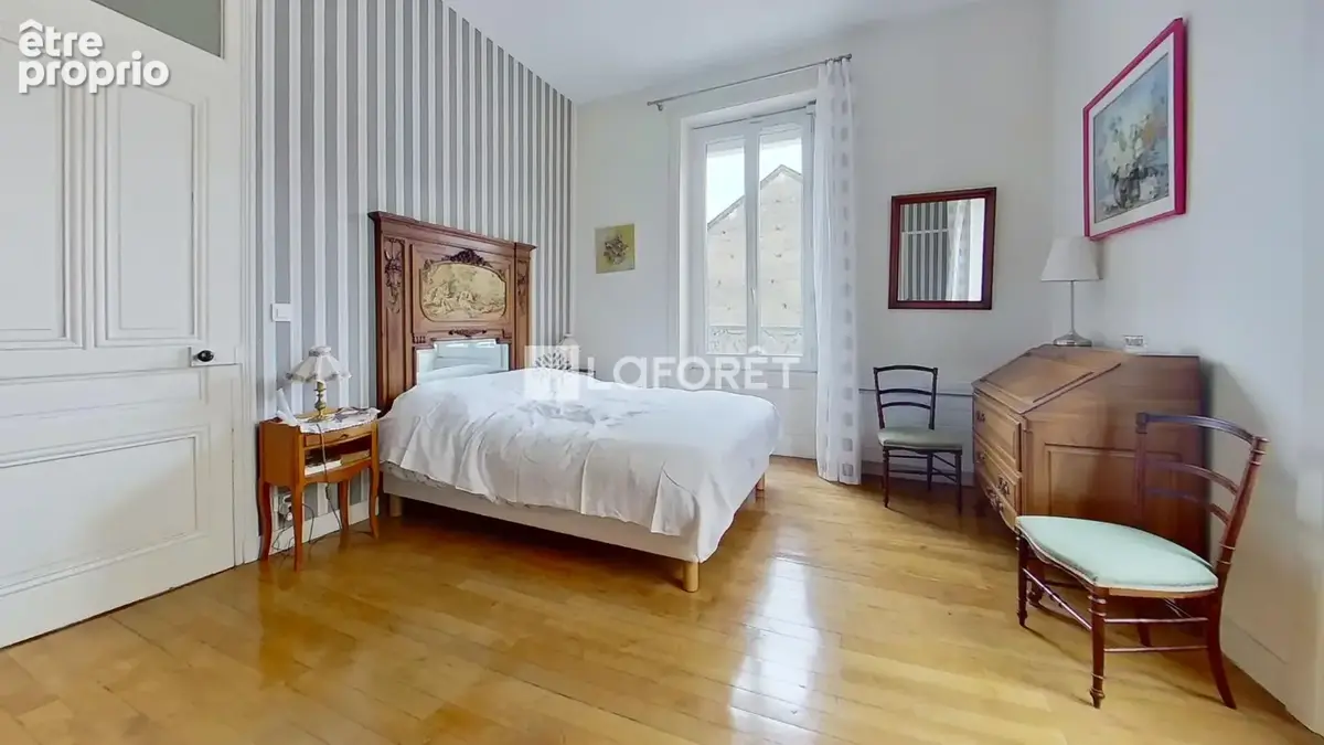 Lyon 3 -  Maison de155 m², jardin, garage et extension possible - photo 11