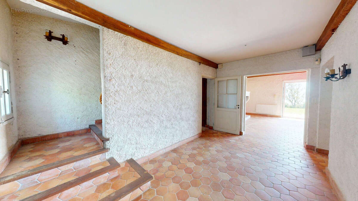 Maison à MESCHERS-SUR-GIRONDE