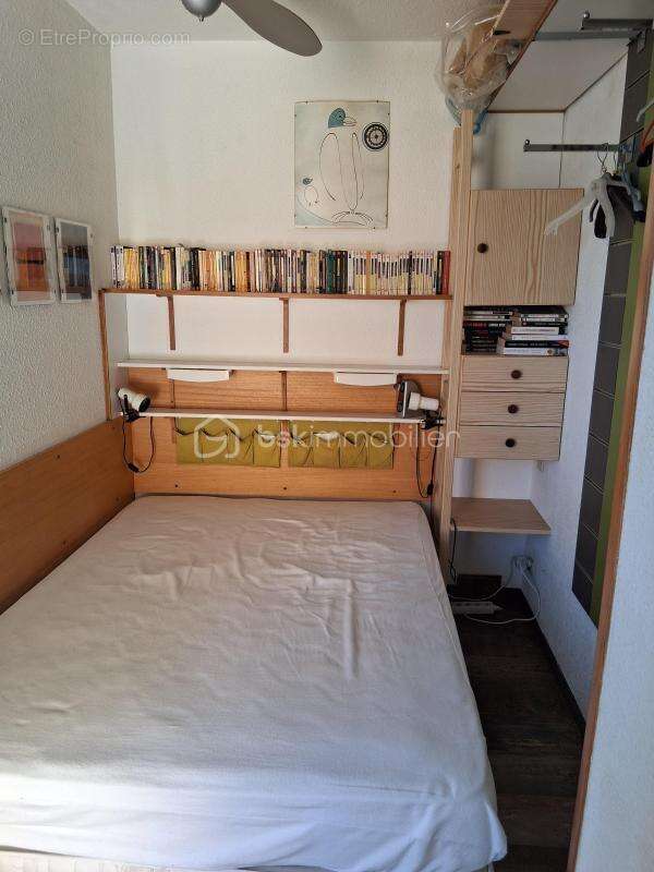 Narbonne-plage - appartement t2  au 2ème étage avec place de parking – bon etat à 100m de la plage - vendu meublé - photo 8