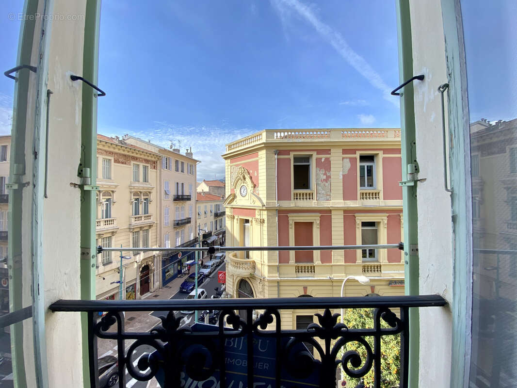 Appartement à MENTON