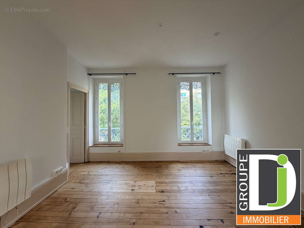 Appartement 52 m² à Valence  - photo 2