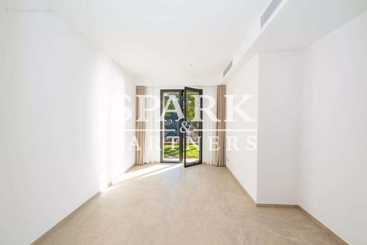 Maison à ROQUEBRUNE-CAP-MARTIN