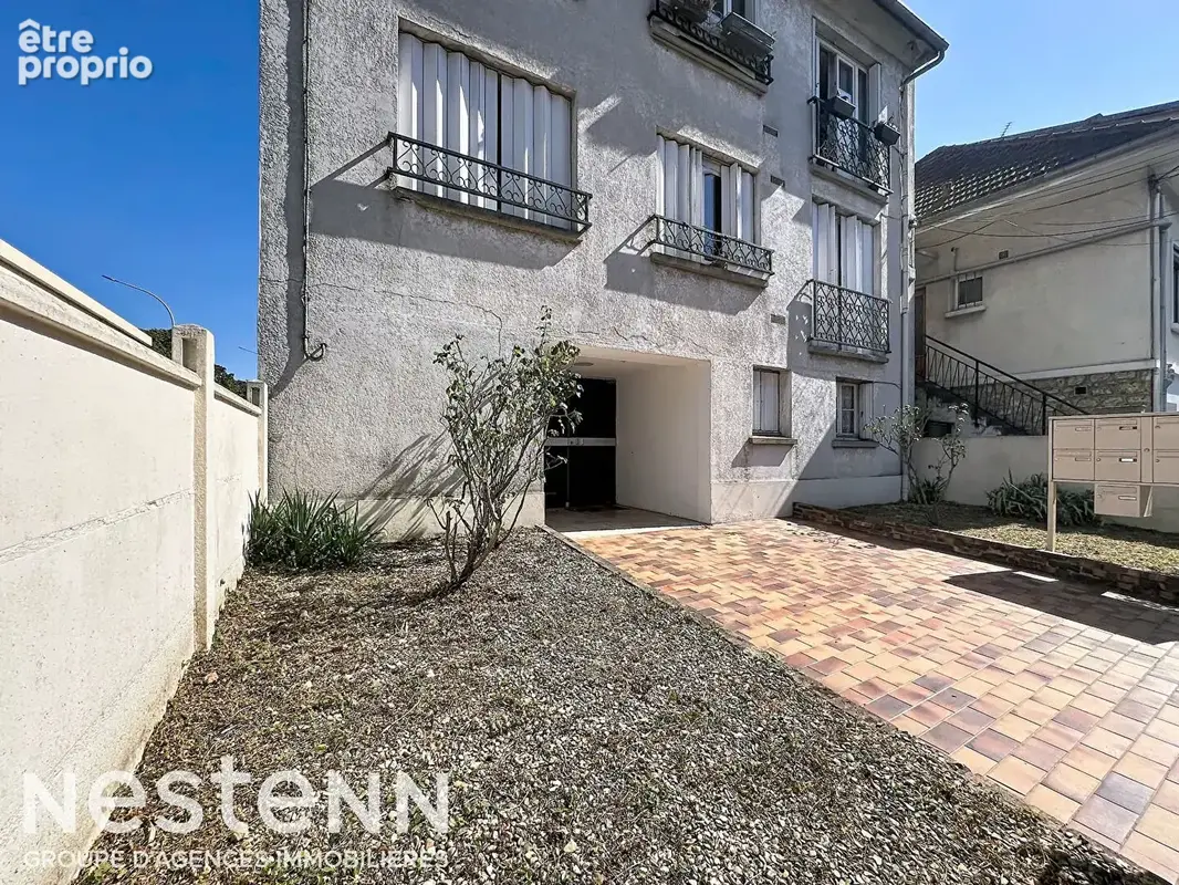 Appartement à VALENTON