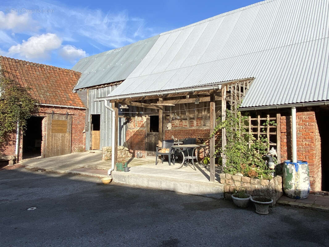 Maison à AVESNES-LE-COMTE