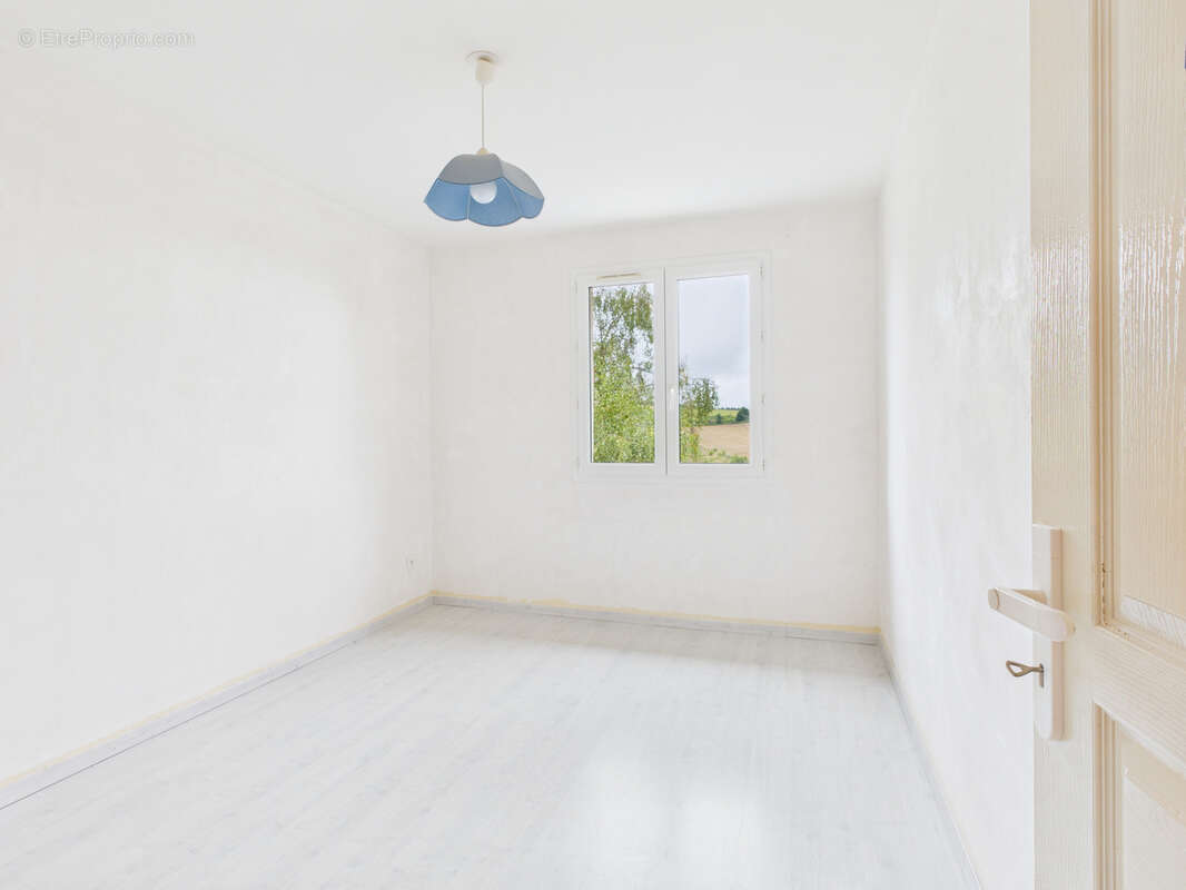 Maison à SAINT-FERREOL-D&#039;AUROURE