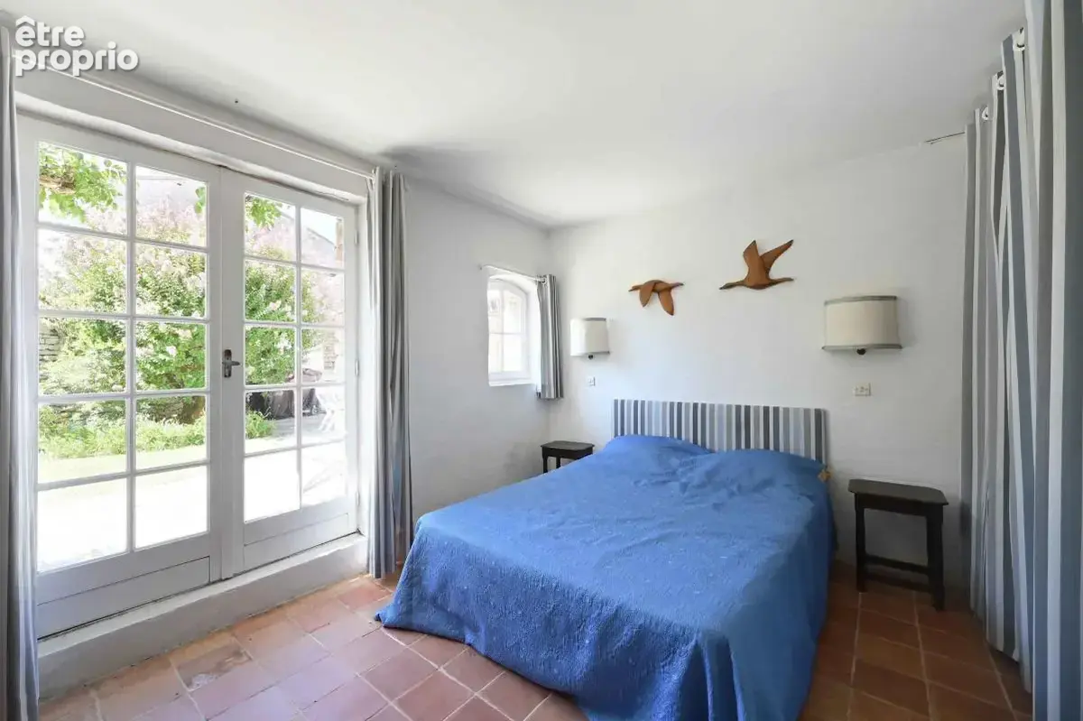 Belle propriété plein centre du village avec cours et jardin Les Portes En Re A VENDRE - photo 20