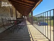 Appartement à LUSSAN