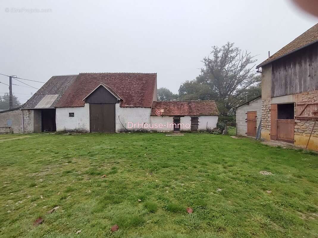 Maison à MONTCHEVRIER