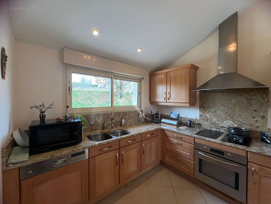 Maison à SAINT-VINCENT-RIVE-D&#039;OLT