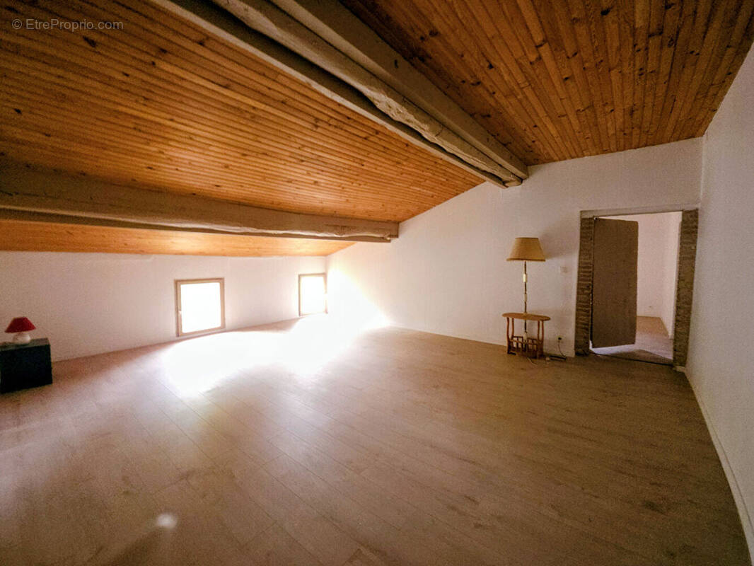 Maison à CASTELNAU-D'ESTRETEFONDS