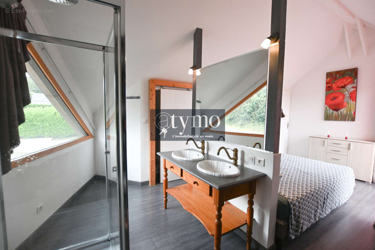 Maison 5 chambres avec gite sur terrain de 1386m2 - photo 16