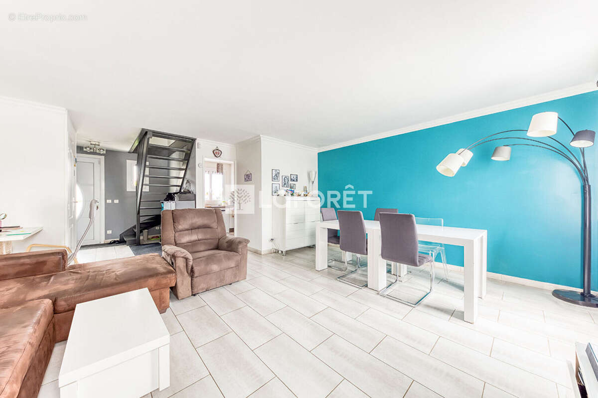 Maison à EMERAINVILLE