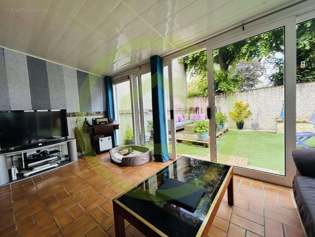 Appartement à ABLIS
