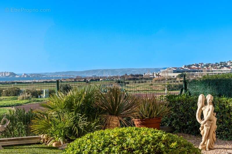 Appartement à MARSEILLE-8E