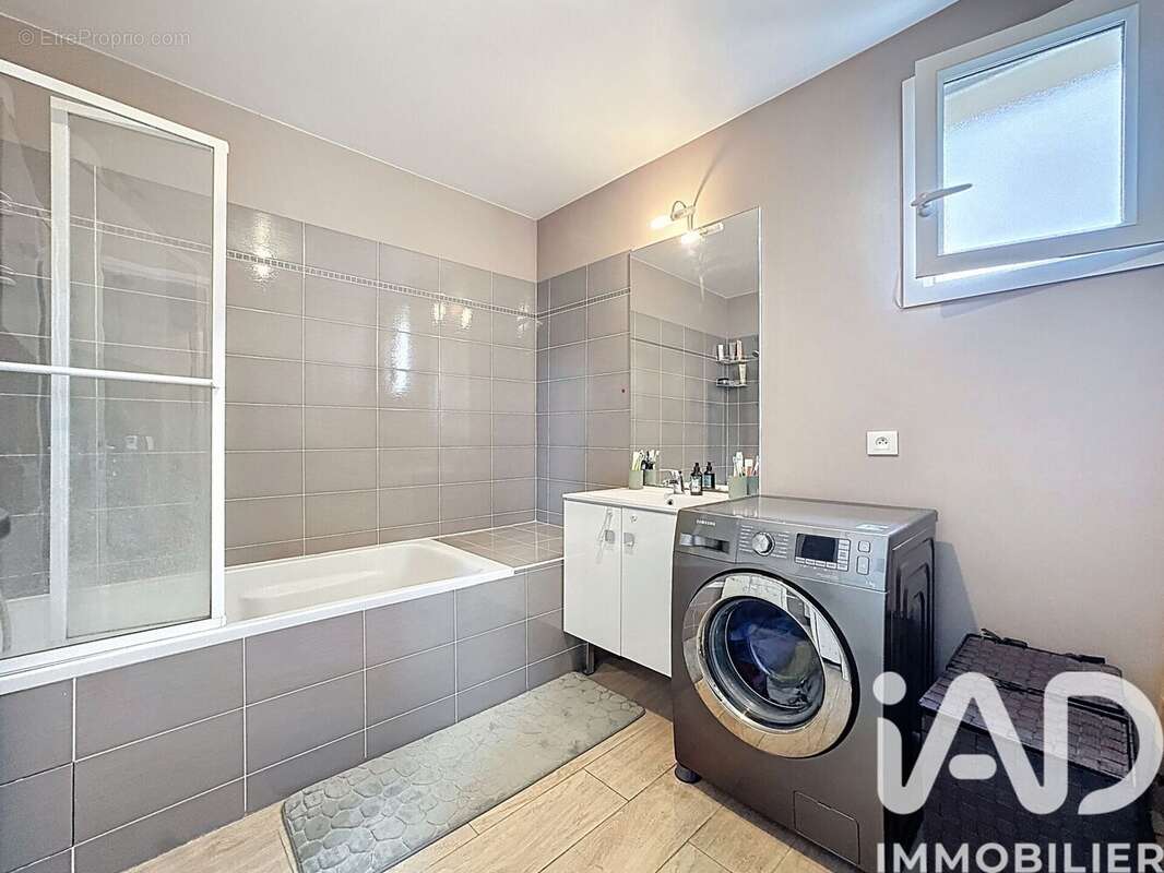 Photo 8 - Appartement à ERAGNY