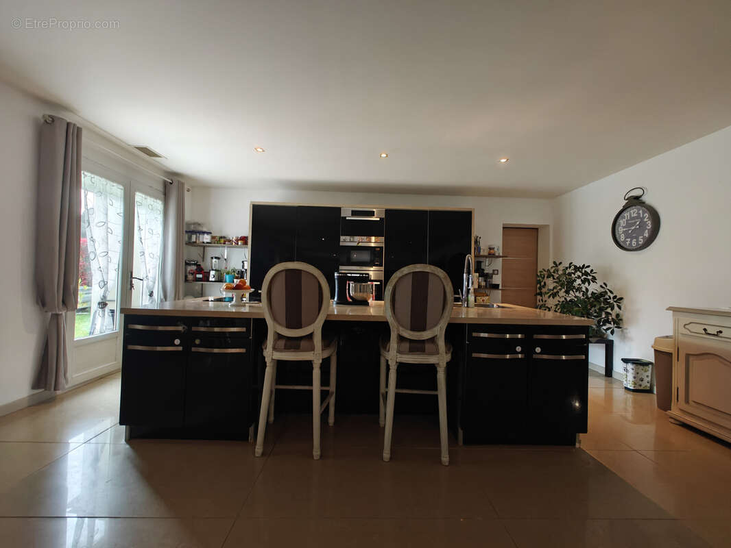 Maison à COUIZA