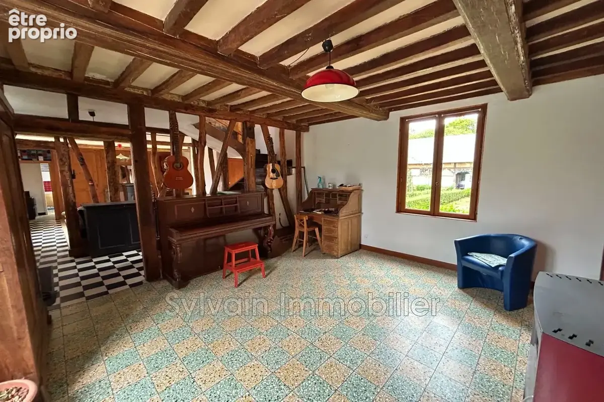 Maison 128 m² à Songeons  - photo 2