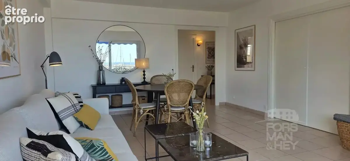 Golfe-Juan: Appartement en front de mer - photo 4