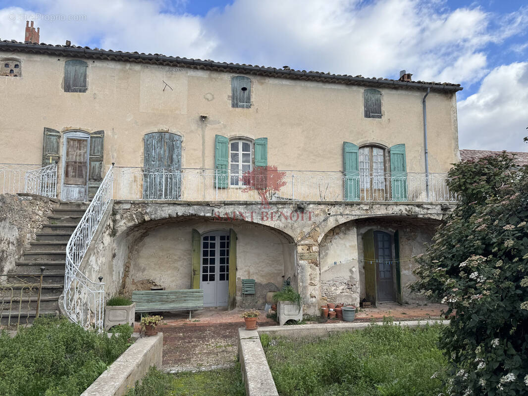 Maison à MONTPEYROUX