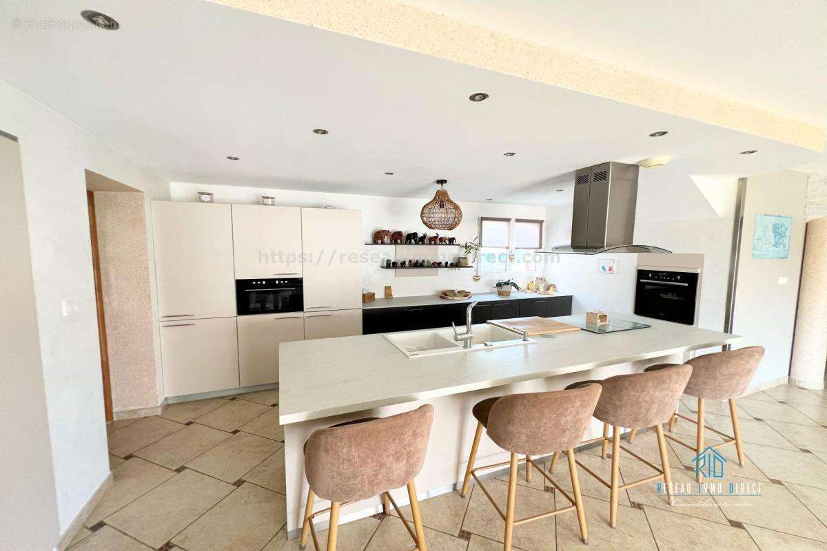 Maison à LE GRAND-LEMPS