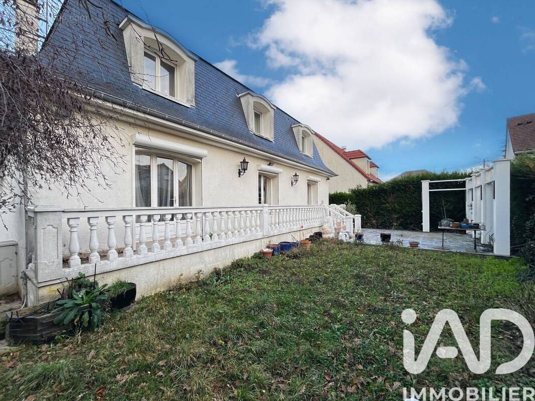 Photo 1 - Maison à VILLIERS-SUR-MARNE