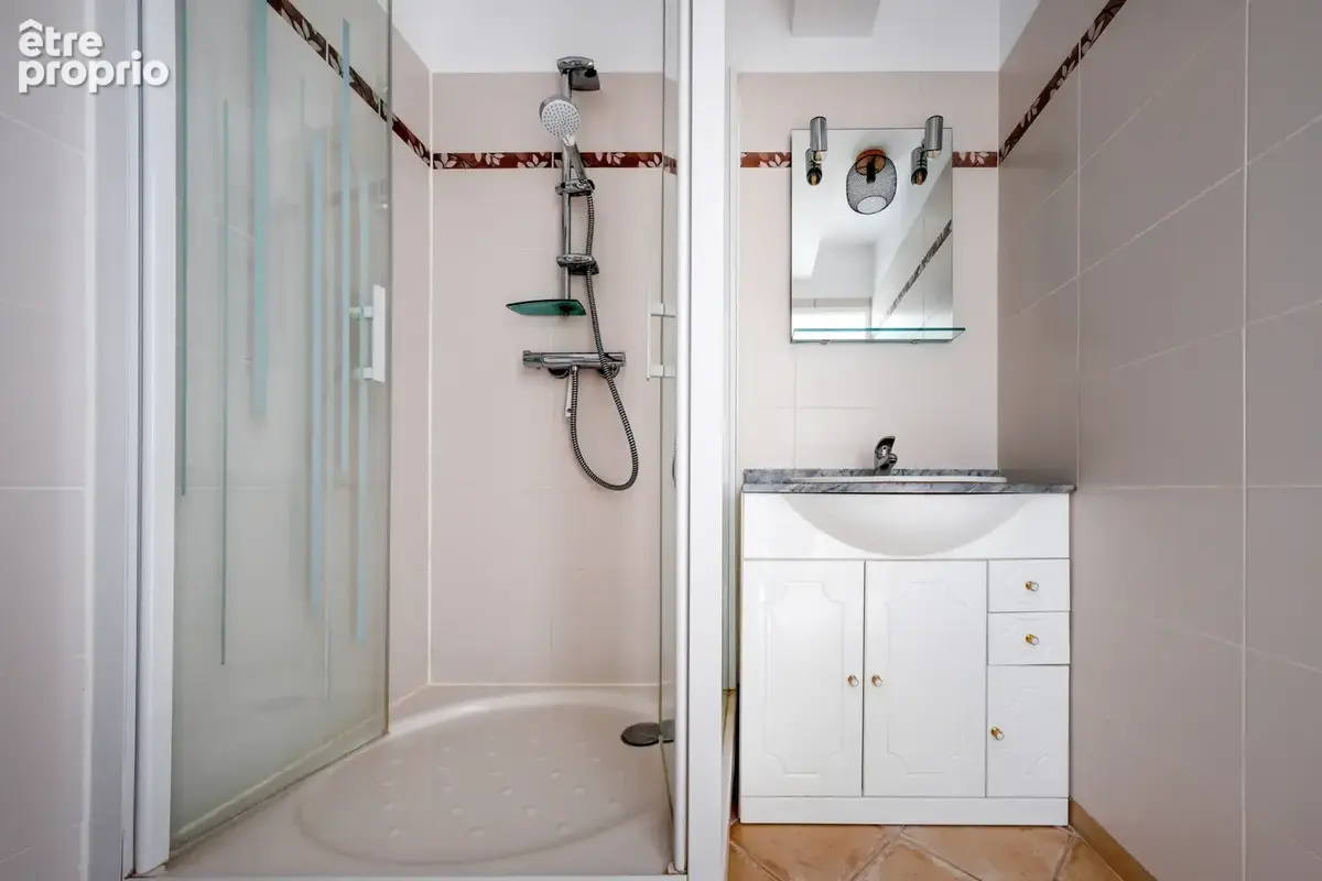 Maison impeccable d'etat - 206m2 -  4chambres + bureau - piscine - au calme - photo 11