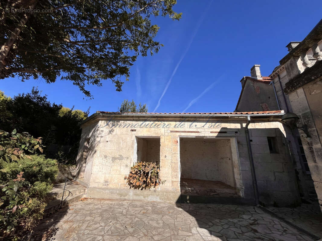 Maison à RIBERAC