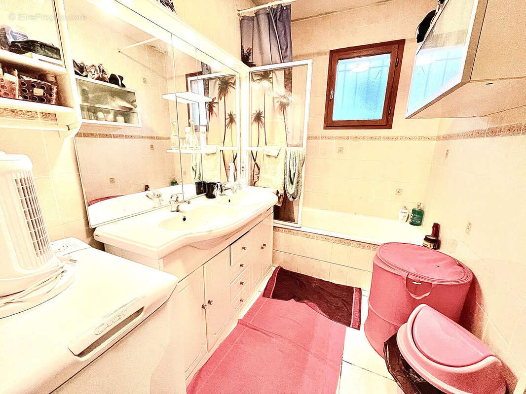 Maison à FAREMOUTIERS