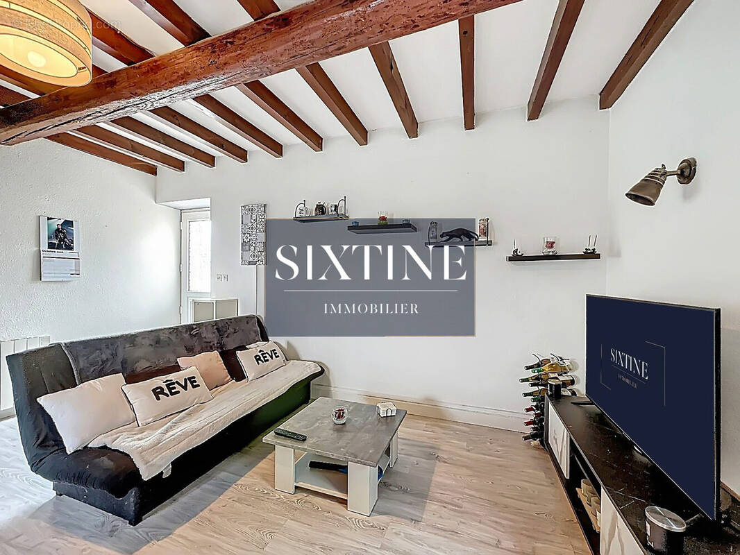 Appartement à SAINT-PRIM