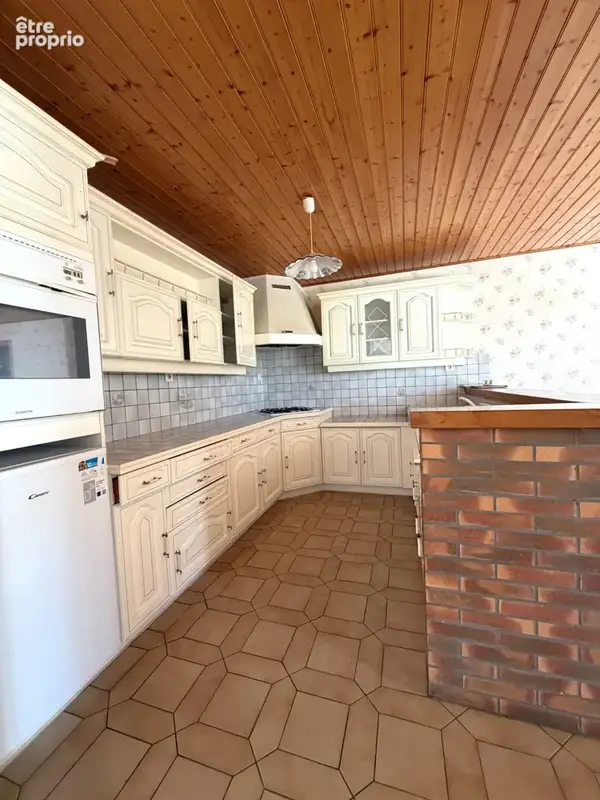Entre AIZENAY et CHALLANS, à proximité du lac de Maché, agréable maison de pl-pied sur 1 038 m2 de terrain - photo 10