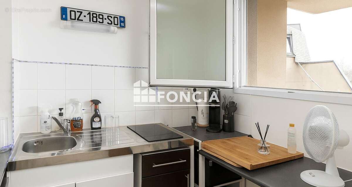 Appartement à MONTREUIL-JUIGNE