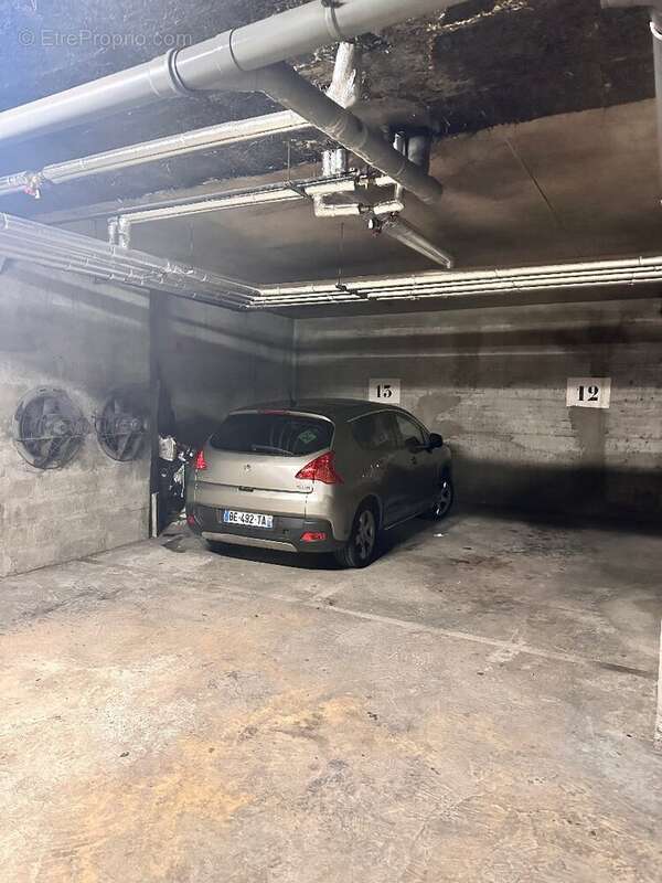 Appartement à PARIS-11E