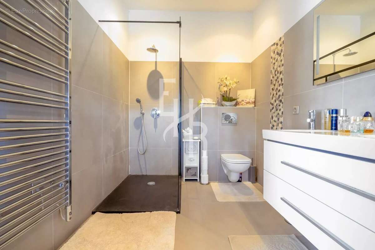 Achat / Vente villa Mougins vue village - photo 13