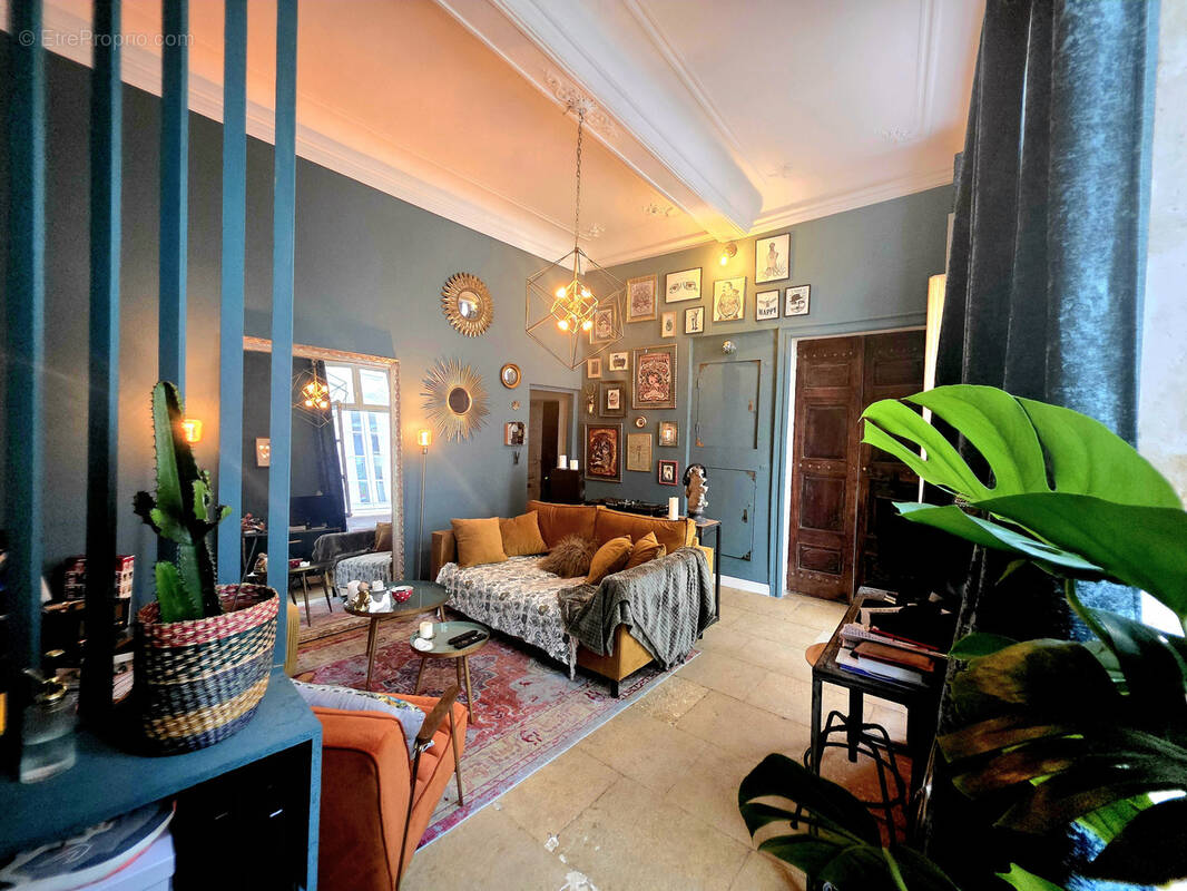 Appartement à NIMES