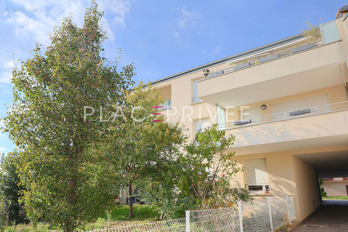 Appartement à ESSEY-LES-NANCY