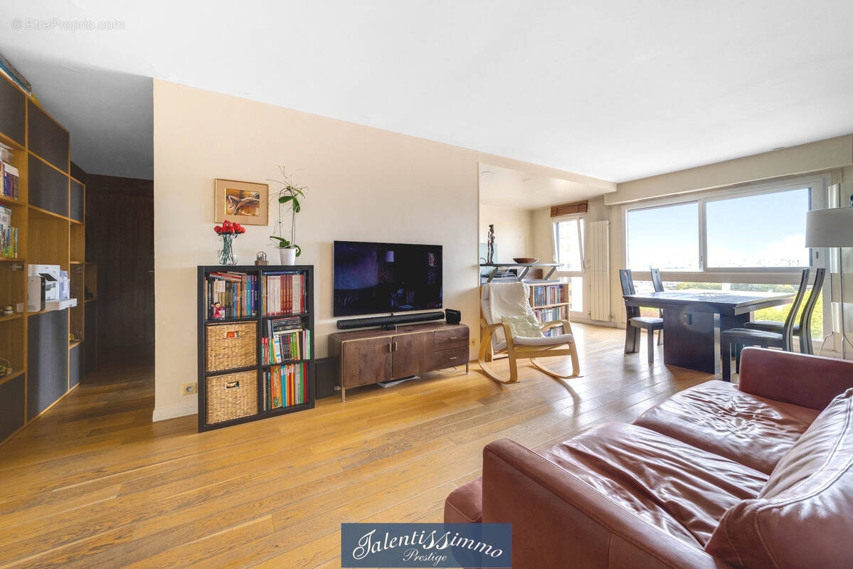 Appartement à PARIS-12E