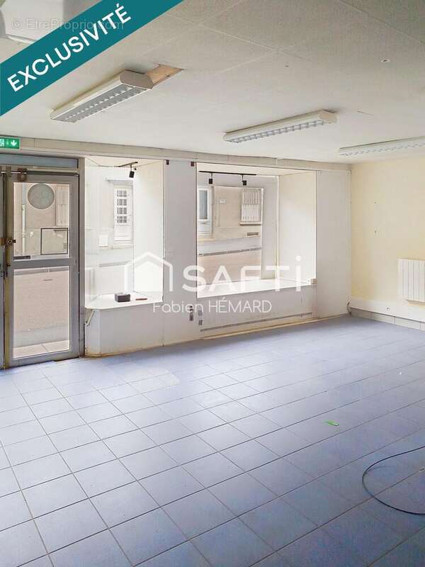 Photo 2 - Commerce à SEZANNE