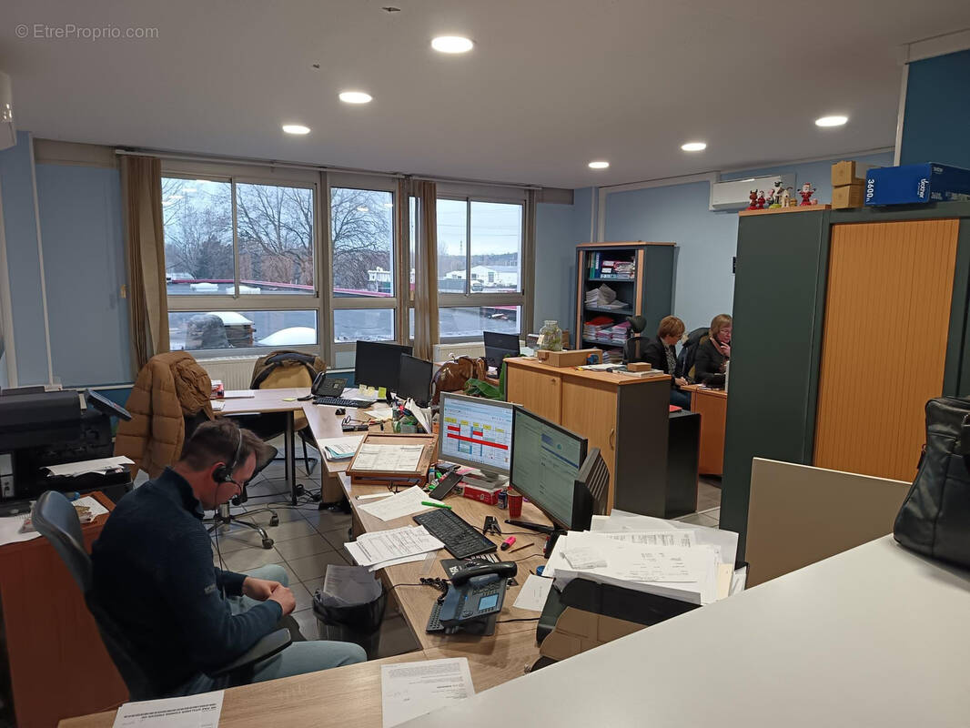 Commerce à GONFREVILLE-L&#039;ORCHER