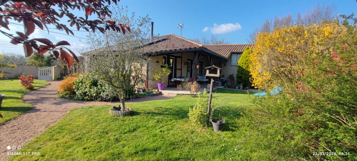 Maison à SAINT-JEAN-SUR-VEYLE