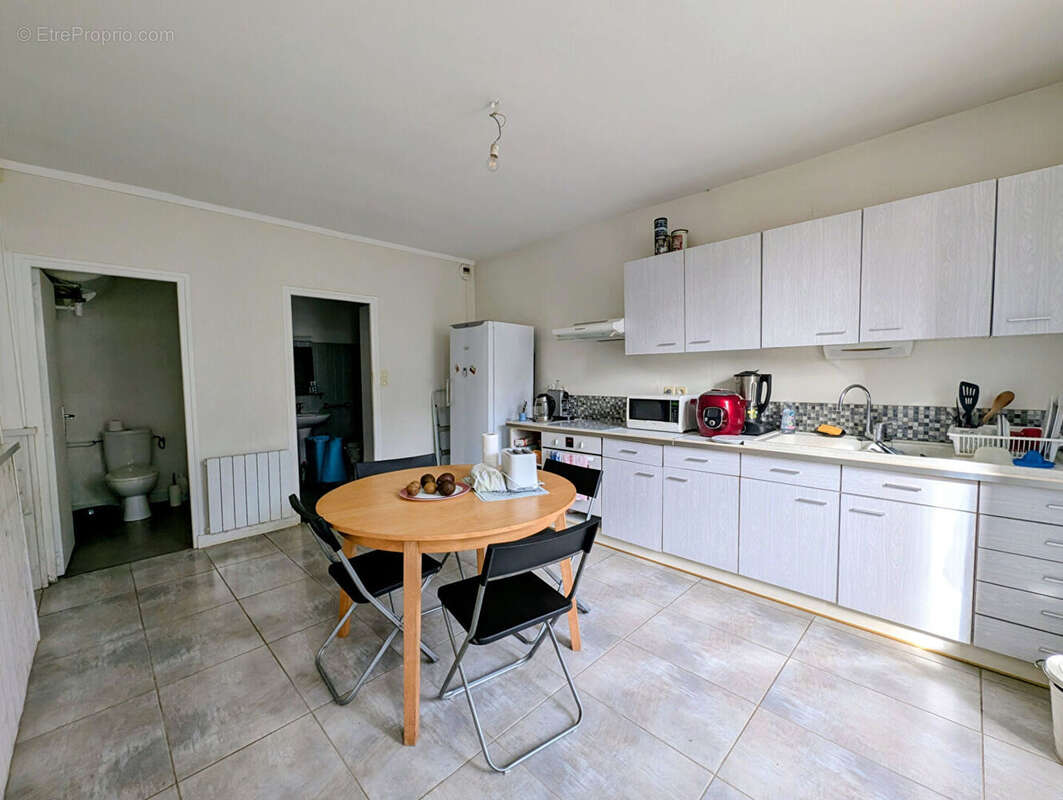 Maison à MILLY-LA-FORET