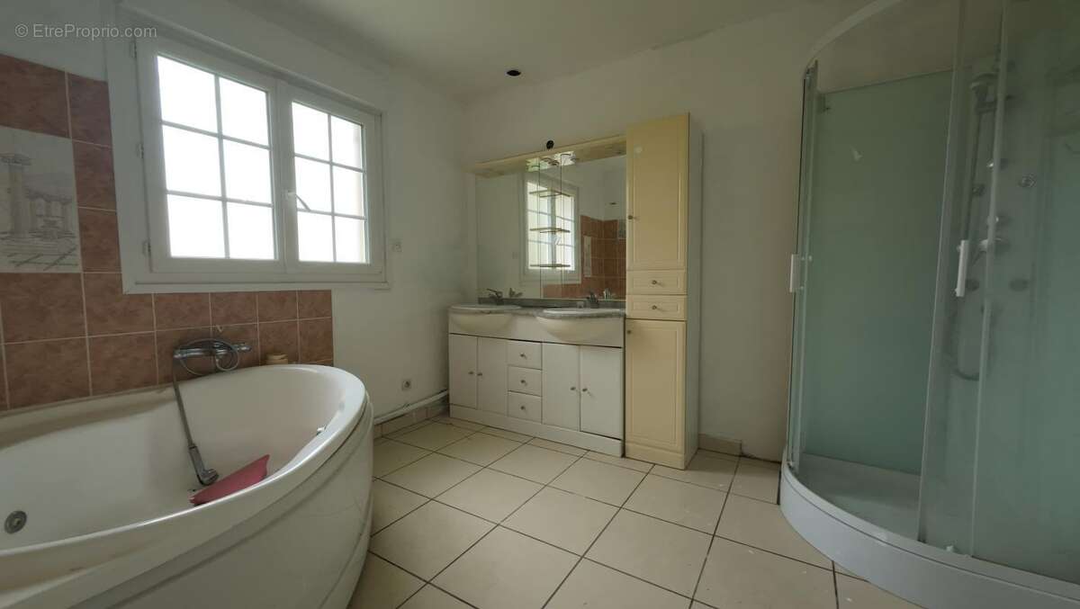 Maison familiale 15 mn mer 6 chambres - photo 10