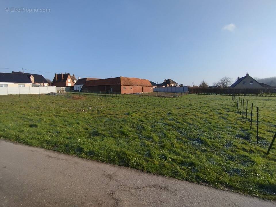 Terrain à AIRE-SUR-LA-LYS