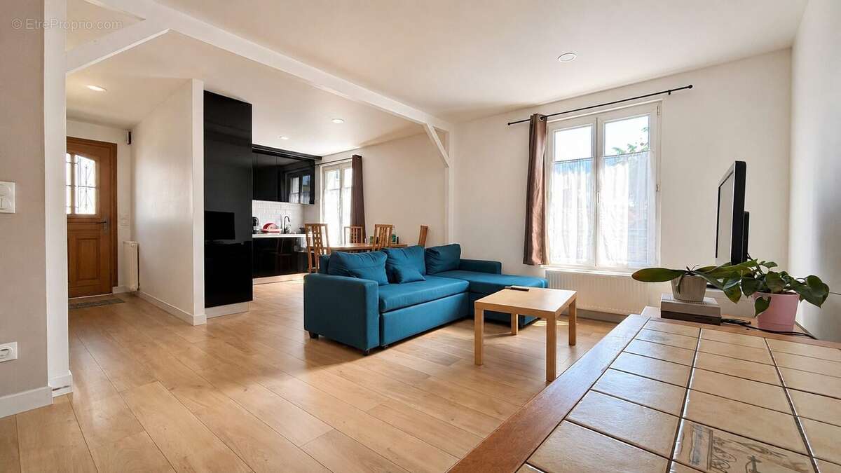 Maison 100 m² à Maisons-Alfort  - photo 2