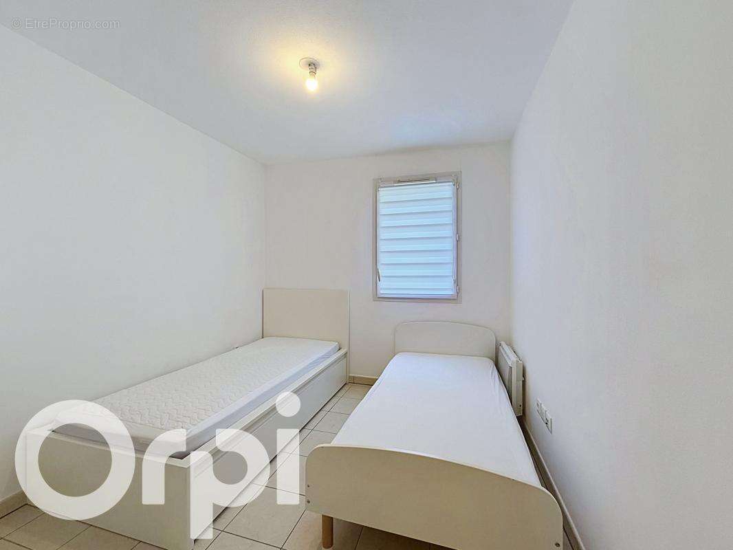 Appartement à PUGET-SUR-ARGENS