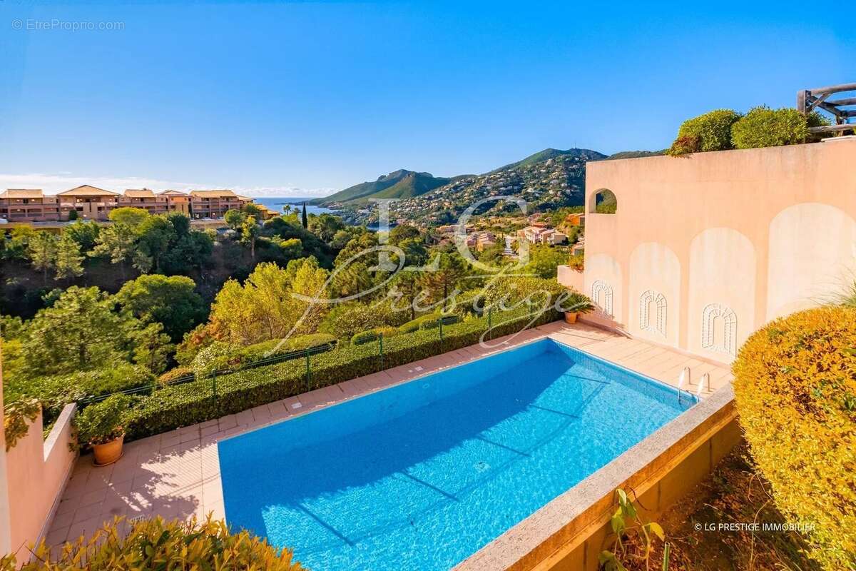 Appartement à THEOULE-SUR-MER