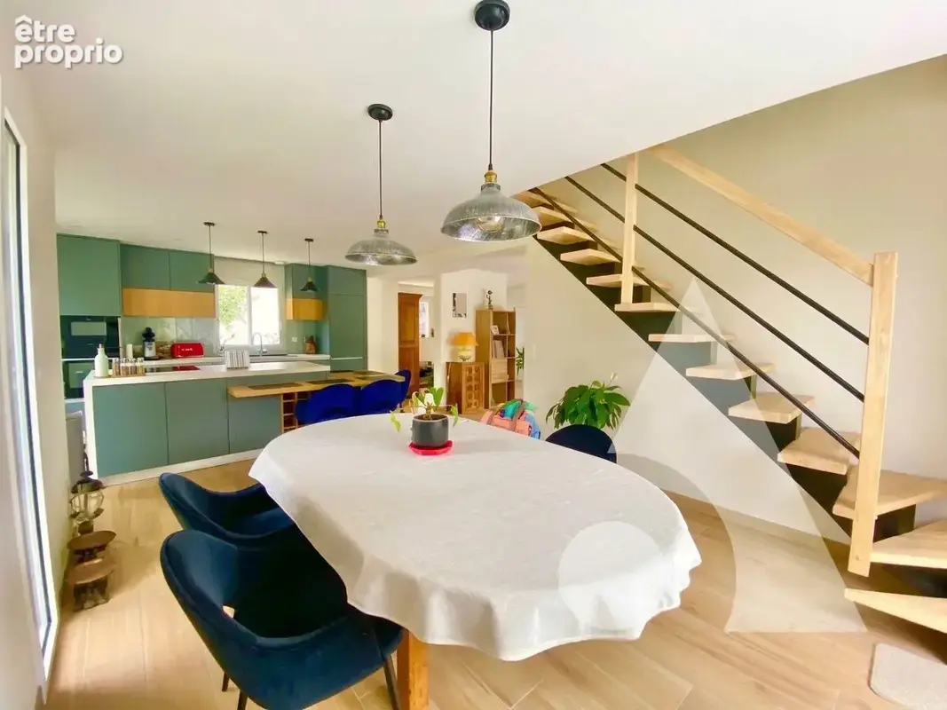 Maison Le Meux 6 pièce(s) 180 m2 - photo 5